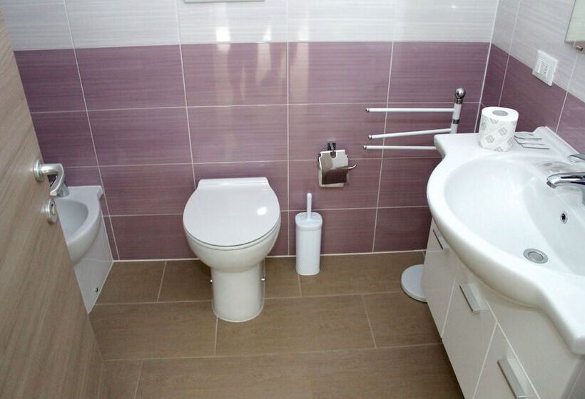 La Palazzina Bed & Breakfast