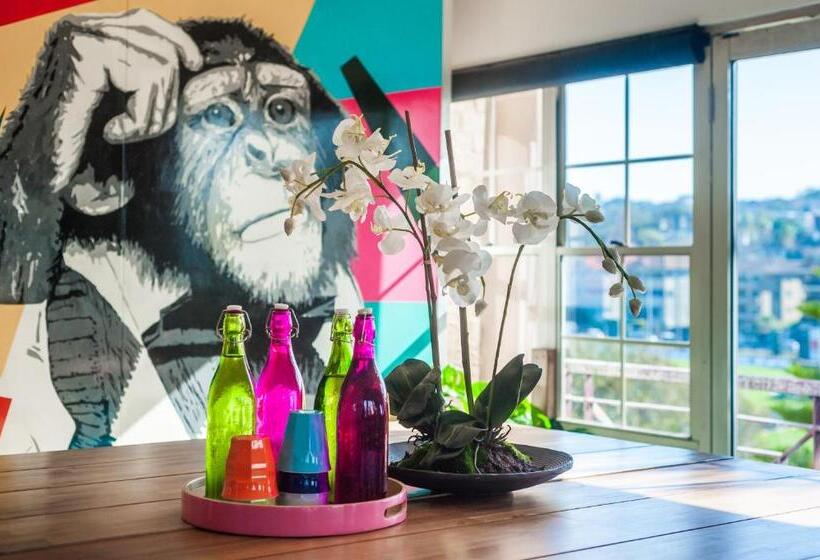 Mad Monkey Hostel Coogee Beach