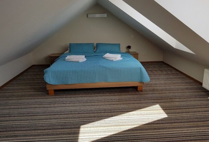 Marina Jastarnia    Apartamenty   Basen