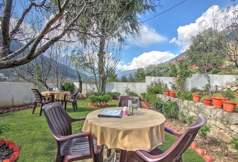 Mountain Face By Snow City Hotels