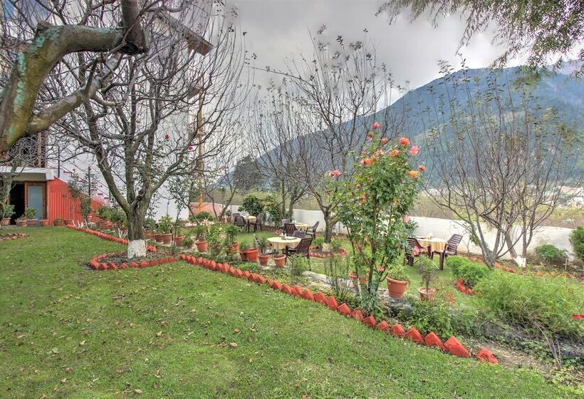 Mountain Face By Snow City Hotels