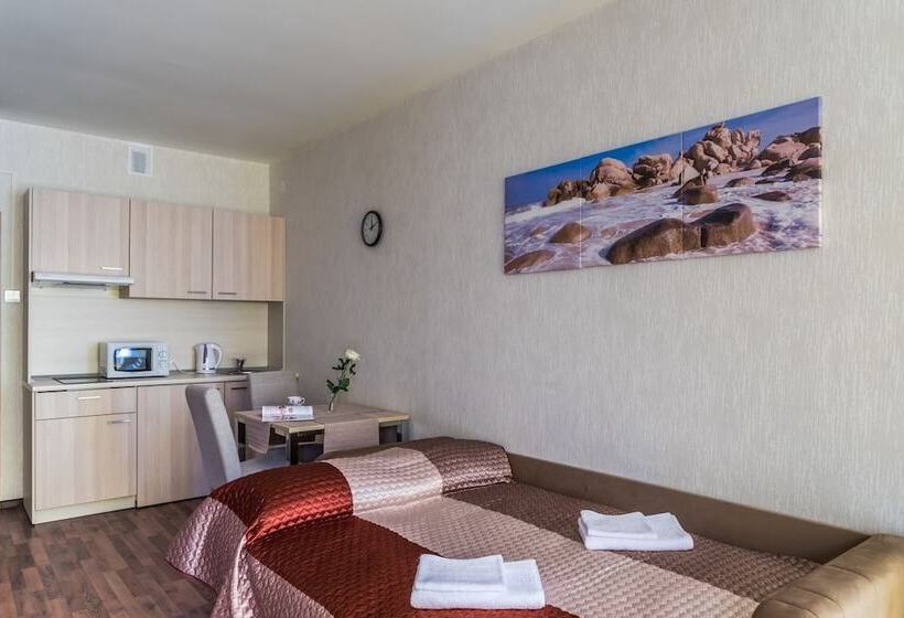 Panoramic Apartments S16