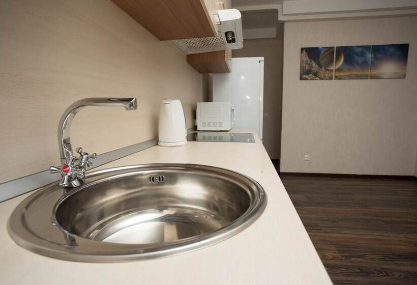 Panoramic Apartments S16