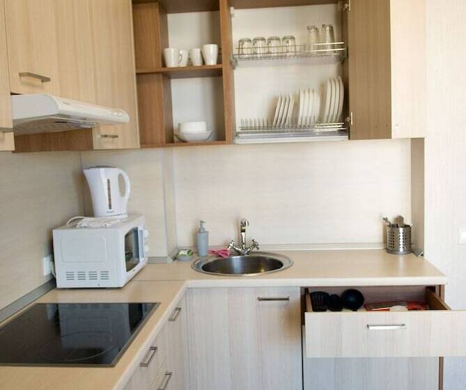 Panoramic Apartments S16