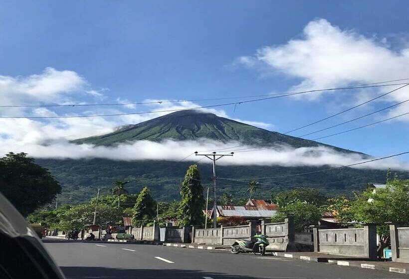 پانسیون Aini Homestay Ternate