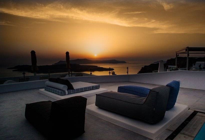 پانسیون Amity Suites  Adults Only