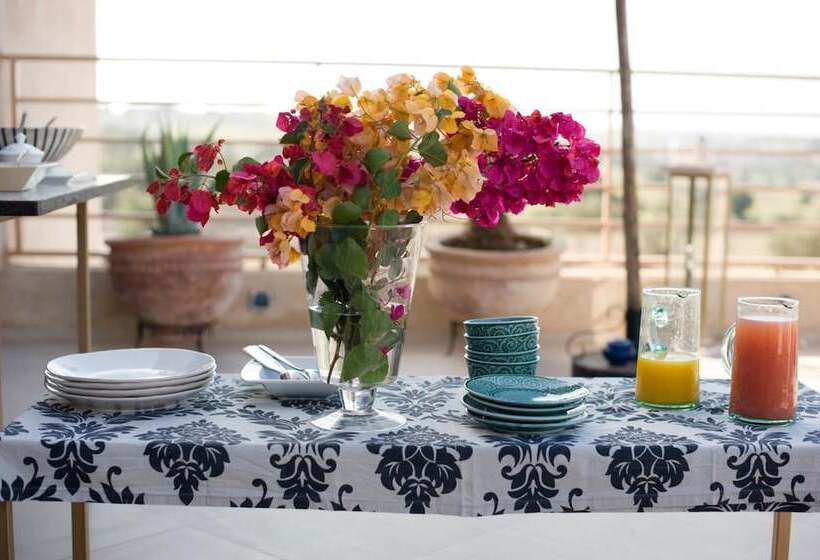 پانسیون La Maison Rayhan