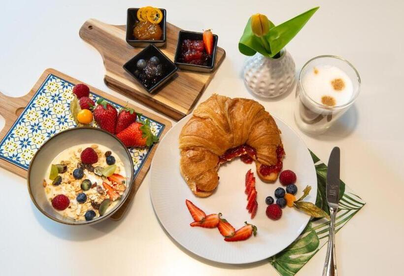 ペンション Moselweingut & Gästehaus Hubertushof