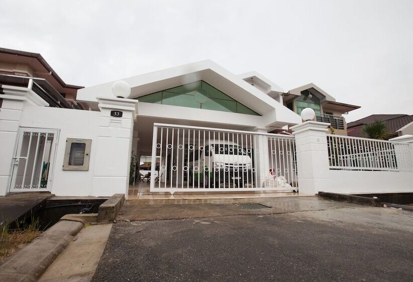 펜션 Natol Villa Sydney