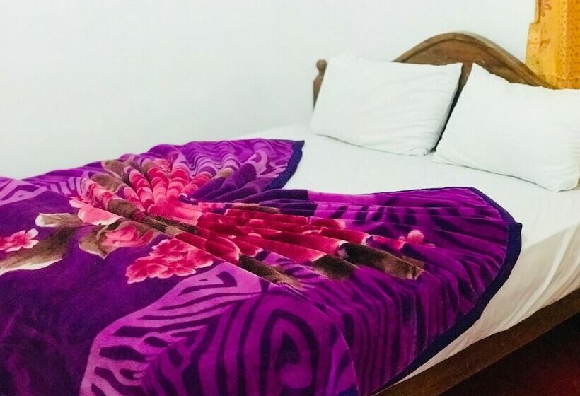 펜션 Nuwara Eliya Redrock Guest