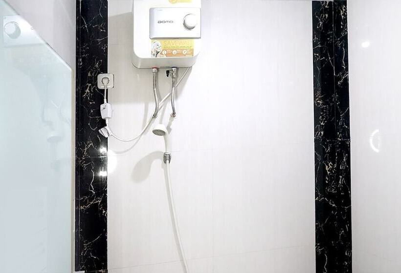 פנסיון Tebet Utara Residence By Ruang Nyaman