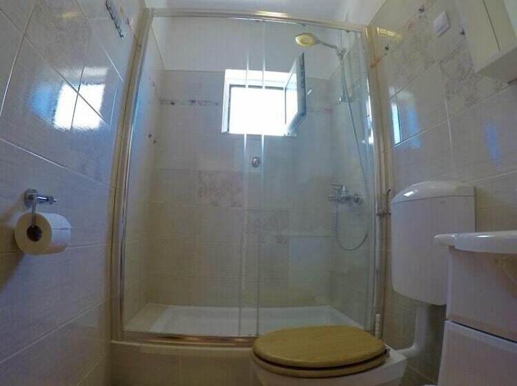 بنسيون Vila Lacman