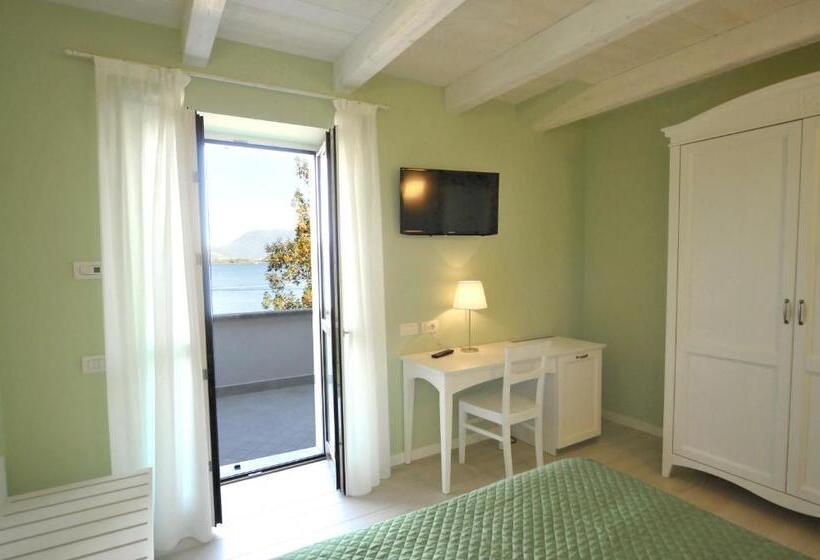 펜션 Villa Carolina