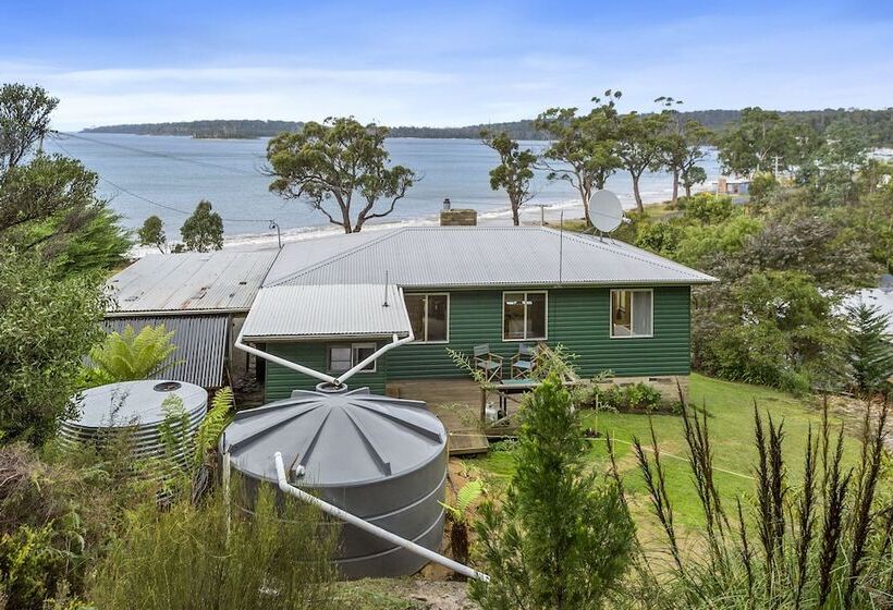 Summertime Beach Cottage