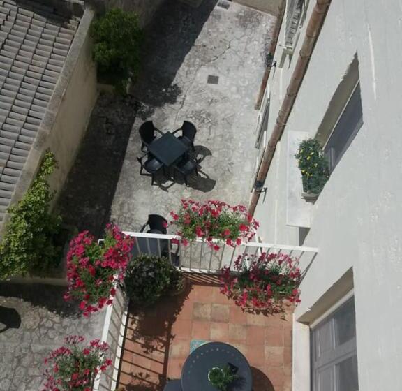 Alla Dimora Di Chiara Suite And Rooms