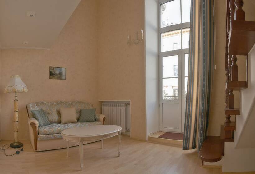 Apart Hotel On Italianskaya 1