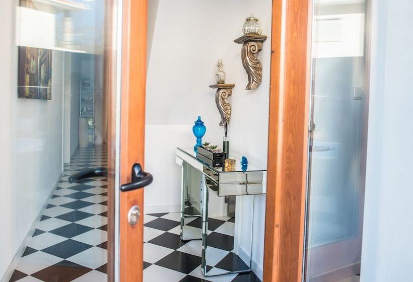 تختخواب و صبحانه Chalet Vitorino