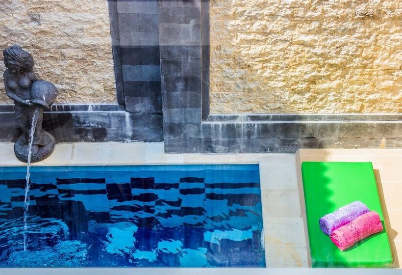 مبيت وإفطار Donata House