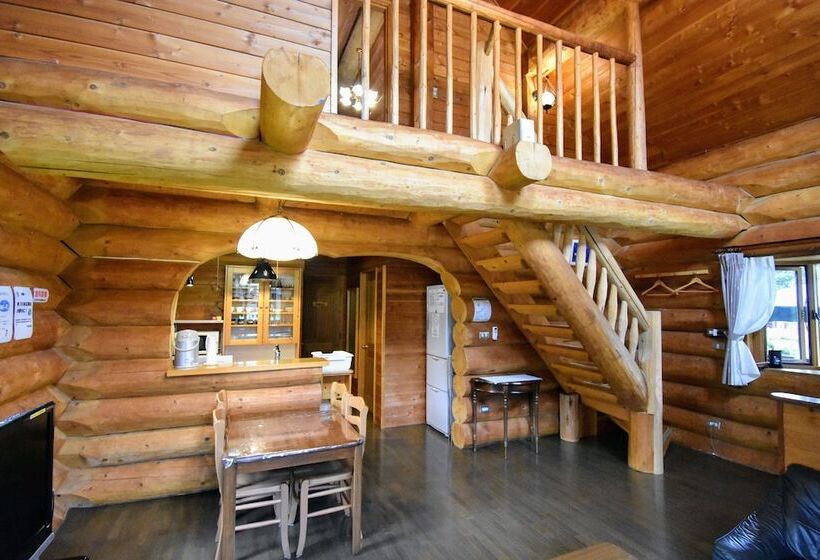 Canadian Log Cottage Takitaro