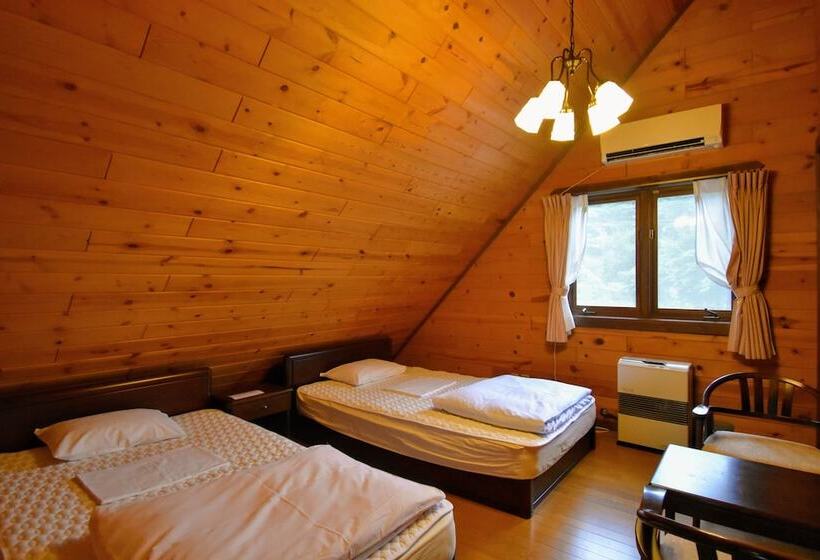 Canadian Log Cottage Takitaro