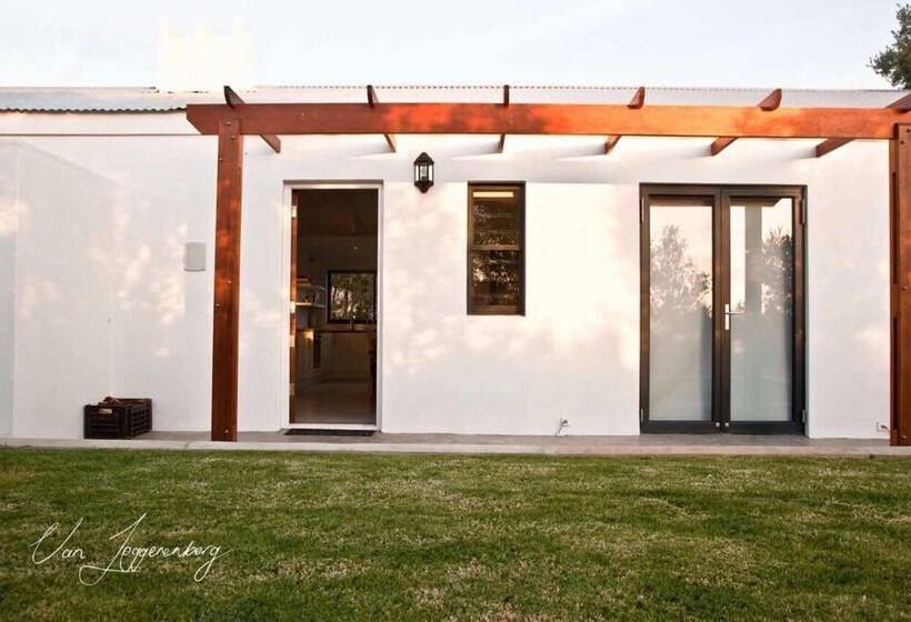 Denneboom Vineyards And Wildlife