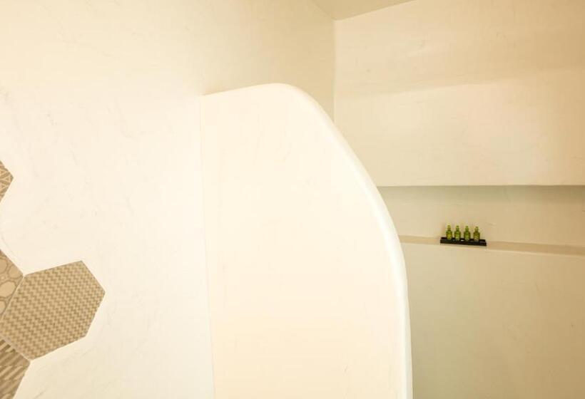 Ethereum Luxury Cave