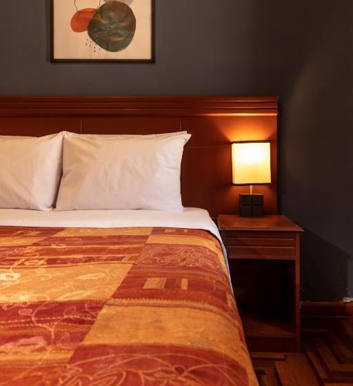 簡易ホテル Ankara Hotel Boutique