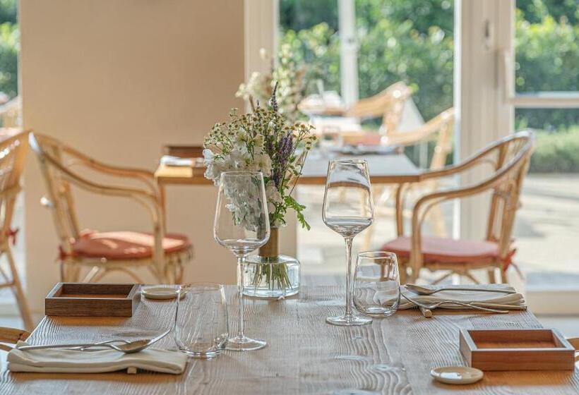 簡易ホテル Domo 20 Hotel & Rooftop