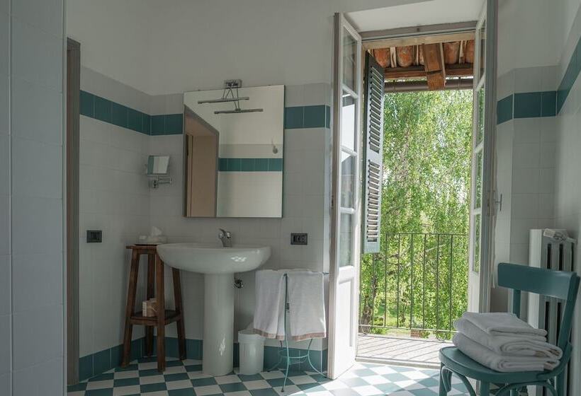 فندق Albergo Real Castello