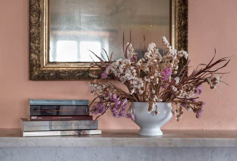 فندق Albergo Real Castello