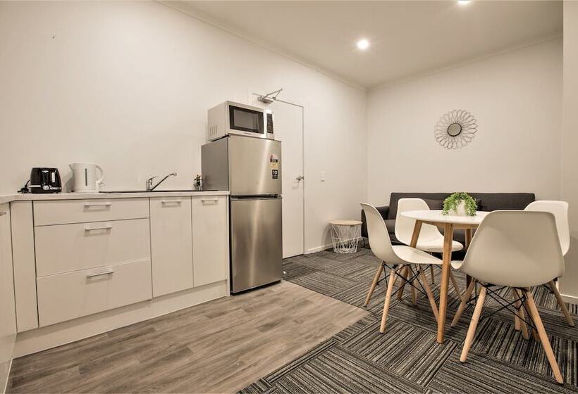 ホテル Holiday Rotorua