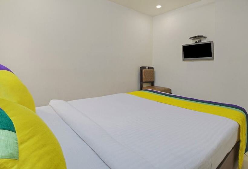 Itsy Hotels N Square