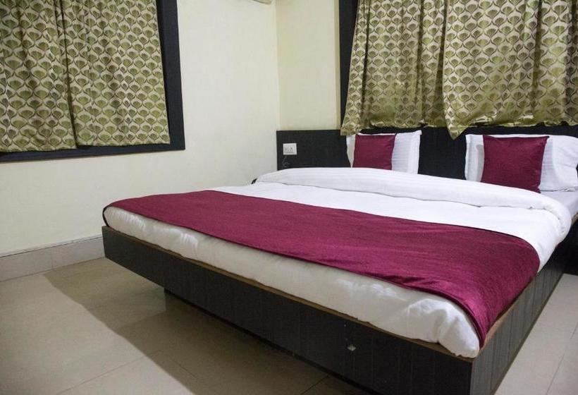 호텔 Jannat Palace By Oyo Rooms