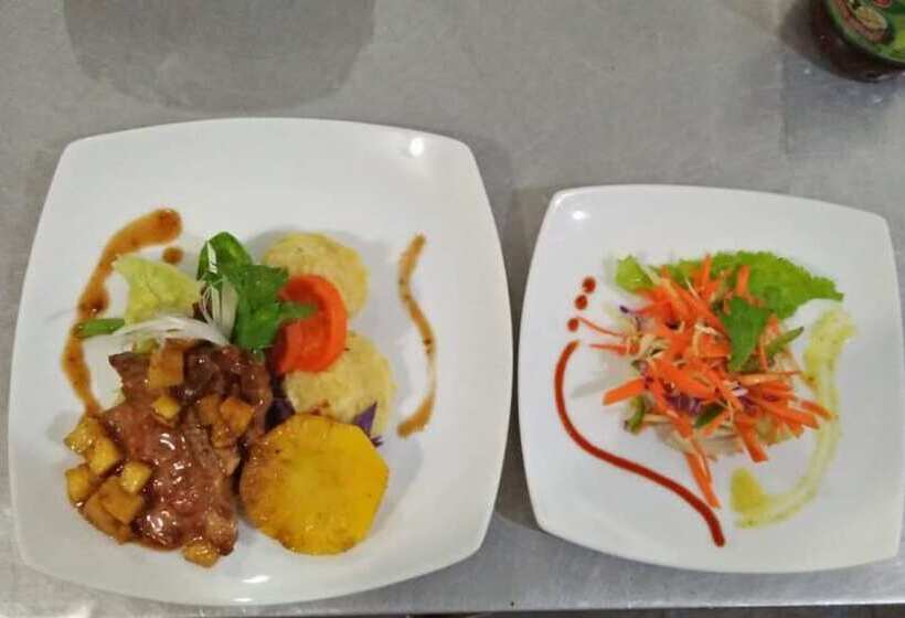 ホテル Khaya Villa