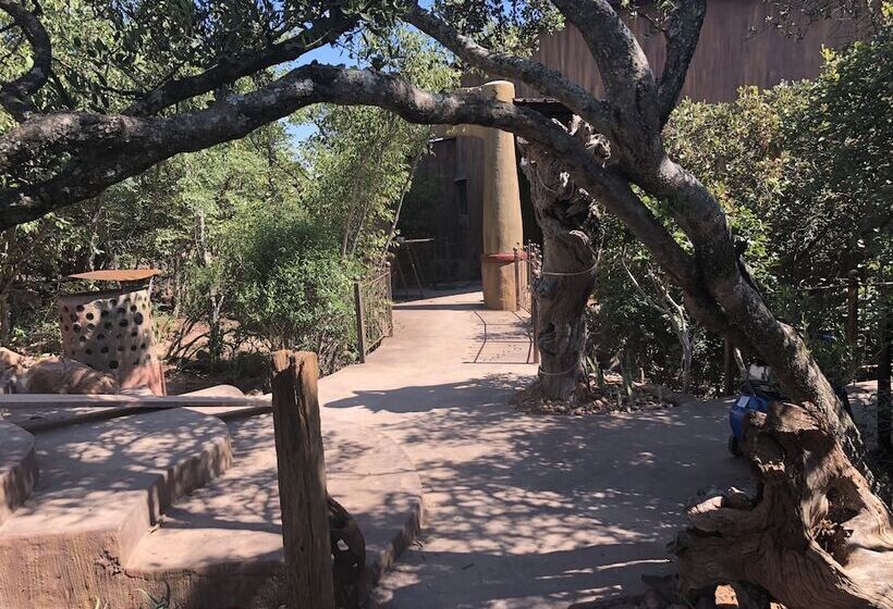 בית מלון כפרי Leopards Rock Bush Boutique