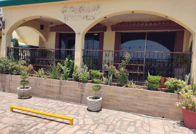 فندق Posada Santa Fe