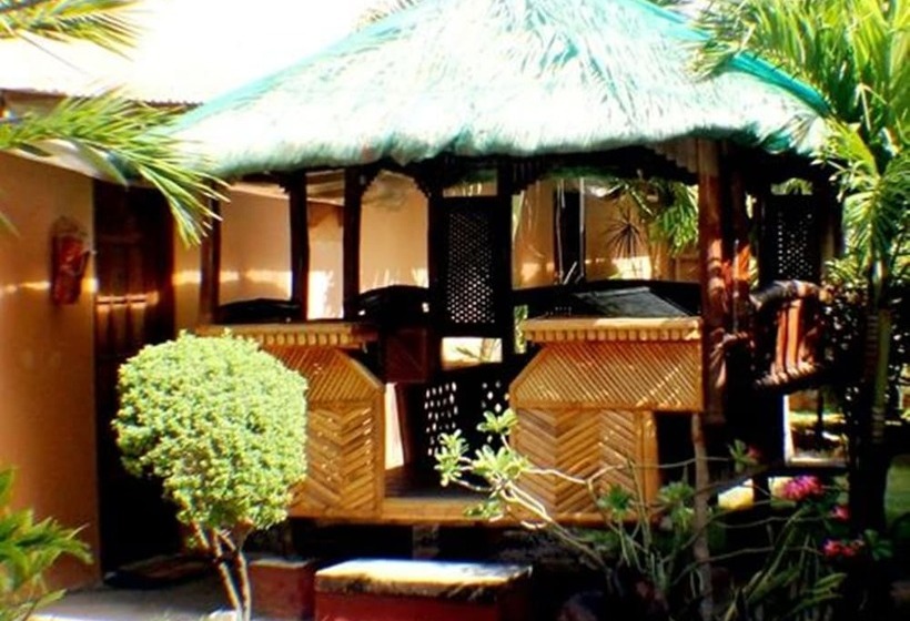 בית מלון כפרי Punta Riviera Resort