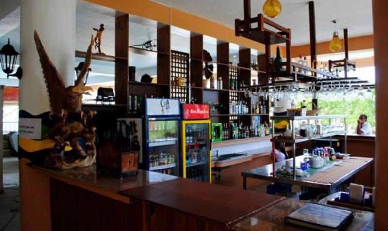 בית מלון כפרי Punta Riviera Resort