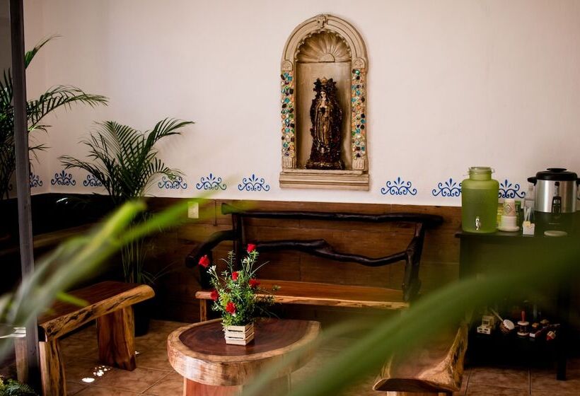 בית מלון כפרי Real Colonial