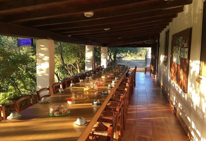 فندق ريفى Agriturismo Piperedda
