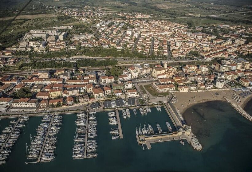 ホテル Santa Caterina