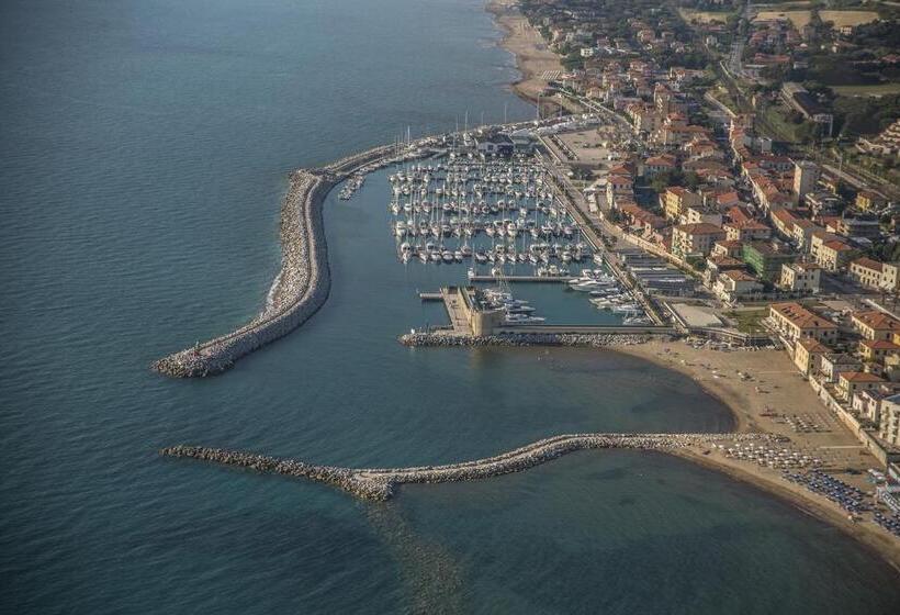 ホテル Santa Caterina