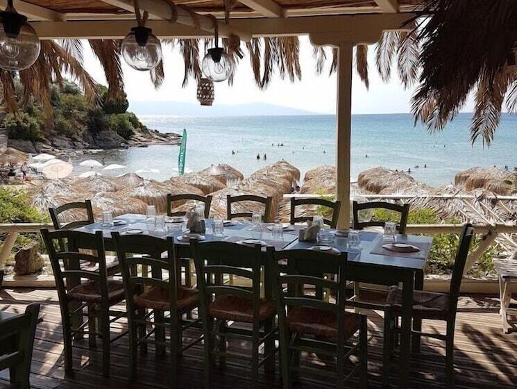 ホテル Villa Nickolas