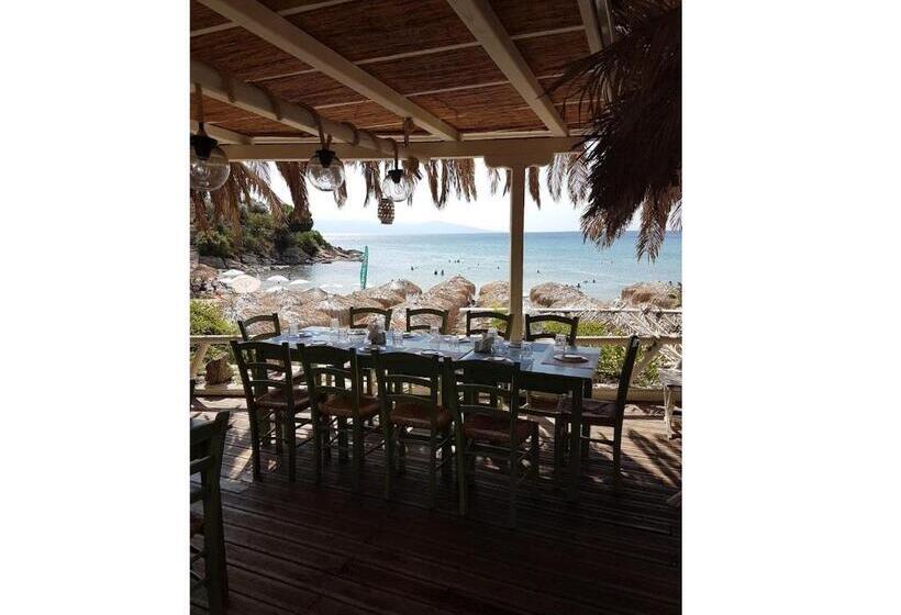 ホテル Villa Nickolas