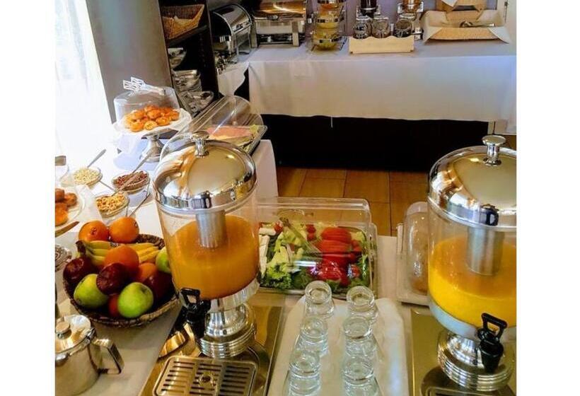 ホテル Villa Nickolas