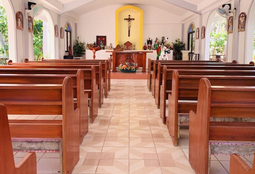 בית מלון כפרי Villa Soledad Beach Resort