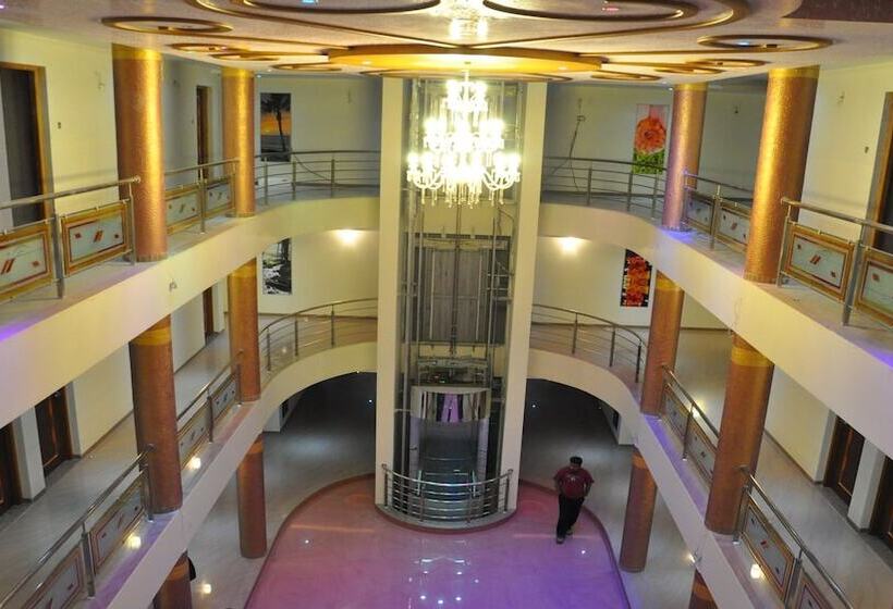 Palette Hotel Ocean Inn