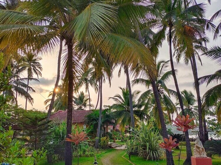 אתר נופש Paradise Lagoon