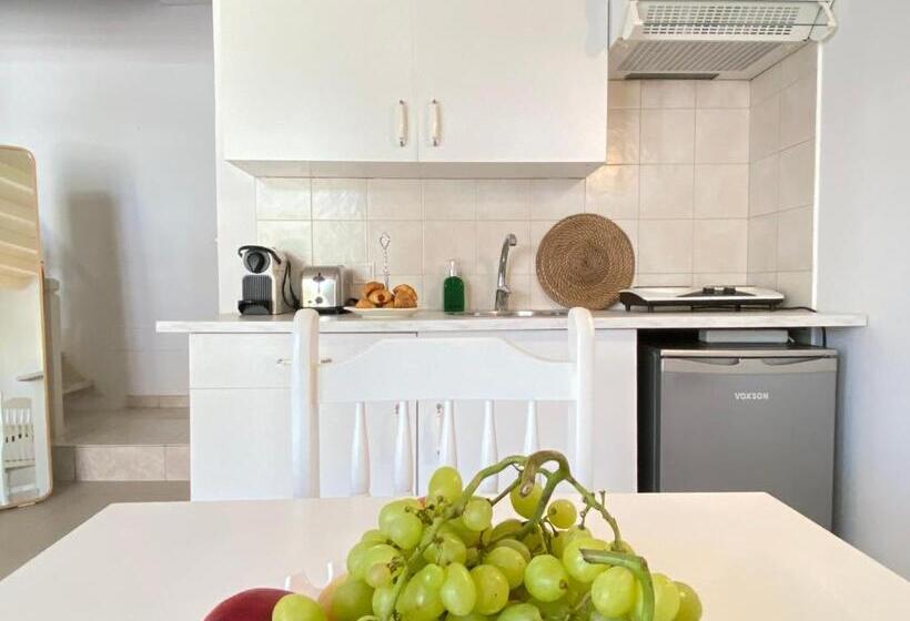 Patmos Sunshine Houses