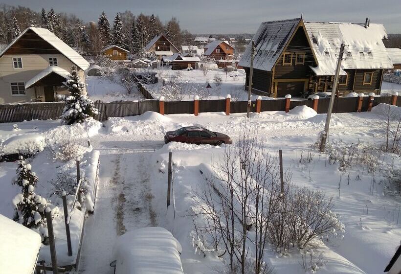 膳宿费 Canadian Corner